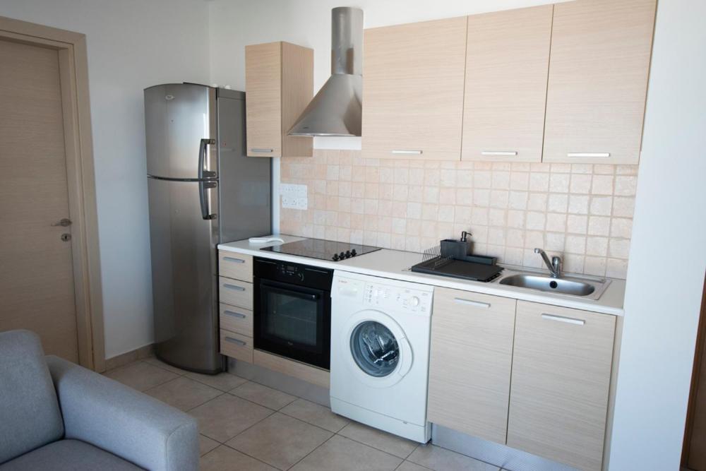 Glabur Stays - The Sunny Atelier - Nicosia City, Free Parking & Wifi, Welcomes You!!! Εξωτερικό φωτογραφία